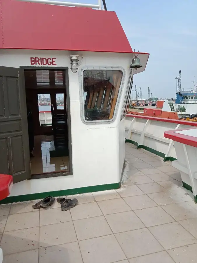 Ọkọ omi Landing, Tank fún tà