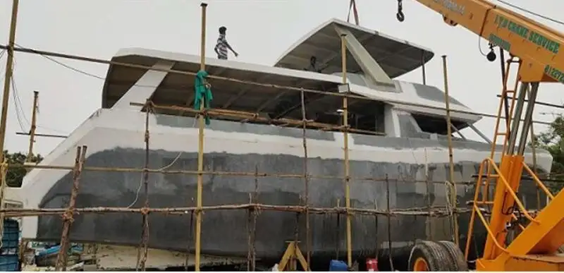 Catamaran fún tà