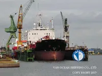 Ọkọ̀ tí ó mú epo / kemikali fún tà