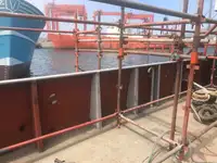 Ọkọ̀ tí wọn fi maa ń gbé ohun èlò tí ó ní ìdáná fún tà