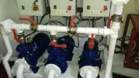 Ọkọ̀ ojú omi tí ó mú ìdọ̀tí fún tà