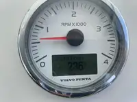 Ọkọ̀ tí ó mú ẹja fún tà