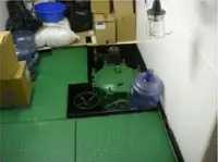 Ọkọ̀ ojú omi tí ó mú ìdọ̀tí fún tà