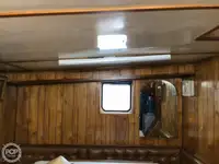 Ọkọ̀ tí ó mú ẹja fún tà