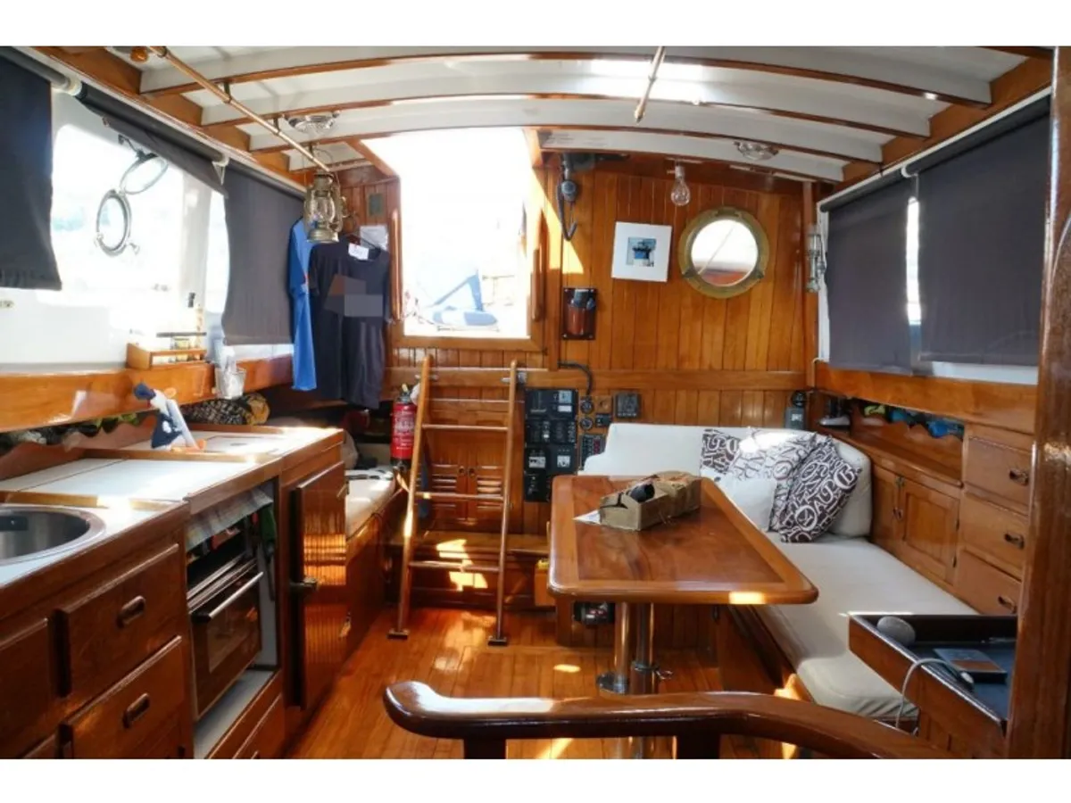 Yacht fún tà