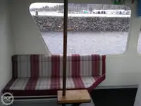 Ọkọ̀ ojú omi kékeré fún tà