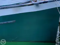 Ọkọ̀ tí ó mú ẹja pọ̀ fún tà