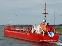 Ọkọ̀ tí ó mú epo / kemikali fún tà