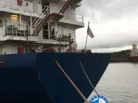 Ọkọ̀ tí ó mú epo / kemikali fún tà