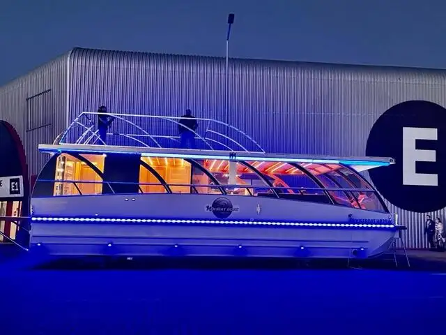 Catamaran fún tà