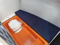 Ọkọ̀ ojú omi tí ó mú àwọn ìkọ́kọ̀ fún tà