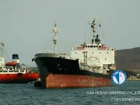 Ọkọ̀ tí ó mú epo / kemikali fún tà