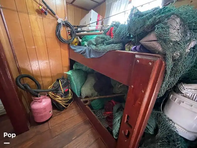 Ọkọ̀ tí ó mú ẹja fún tà