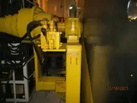 Ọkọ̀ tí wọn fi maa ń gbé ohun èlò tí ó ní ìdáná fún tà