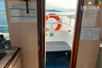 Ọkọ̀ ojú omi ìrìn-àjò fún tà