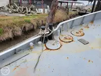 Ọkọ omi ti o mu ọja fún tà