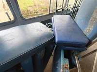 Ọkọ̀ ọpọlọpọ̀ ènìyàn fún tà