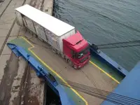 Ọkọ omi ti o fa fún tà