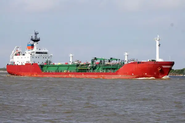 Oil/Chemical tanker for sale