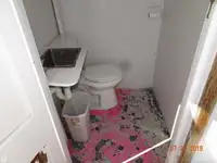 Ọkọ̀ ojú omi kékeré fún tà