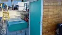 Ọkọ̀ ojú omi ìrìn-àjò fún tà