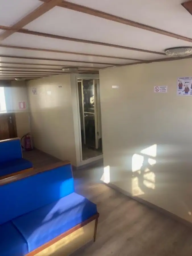 Ọkọ̀ Fẹrrí fún tà