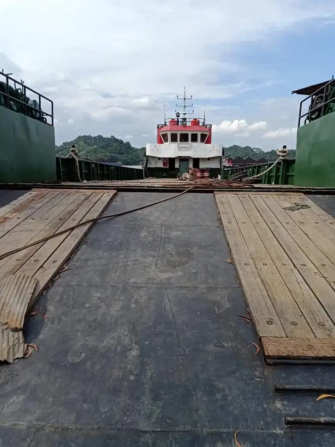 Ọkọ omi Landing, Tank fún tà