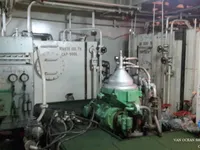 Ọkọ̀ tí ó mú epo / kemikali fún tà