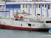 Ọkọ̀ tí ó mú ẹja pọ̀ fún tà