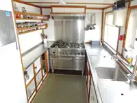 Ọkọ̀ tí ó ń gbé àwọn ohun fún tà