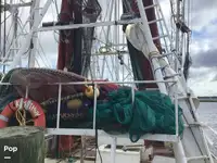 Ọkọ̀ tí ó mú ẹja fún tà