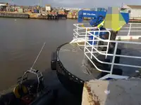 Ọkọ̀ tí ó ṣiṣẹ́ ní ibi tí wọn ṣe àgbàdí fún tà
