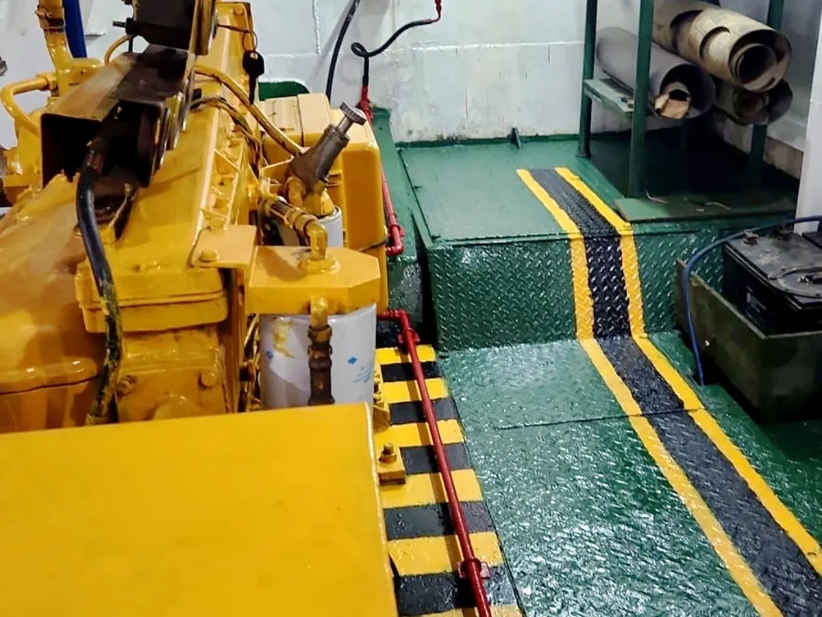 Ọkọ omi Landing, Tank fún tà