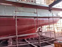 Ọkọ̀ tí ó mú ẹja pọ̀ fún tà