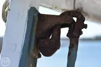 Ọkọ̀ tí ó mú ẹja pọ̀ fún tà