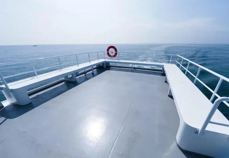 Catamaran fún tà
