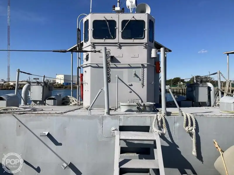 Ọkọ omi Landing, Tank fún tà