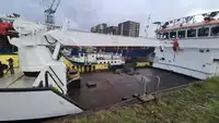 Ọkọ omi ti o mu ọja fún tà