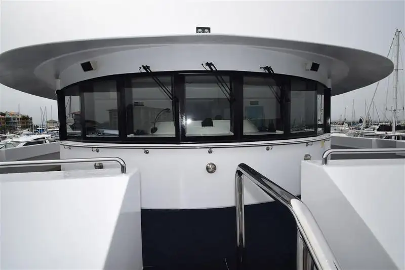 Catamaran fún tà