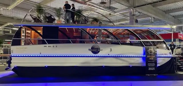 Catamaran fún tà