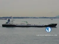 Ọkọ̀ tí ó mú epo / kemikali fún tà