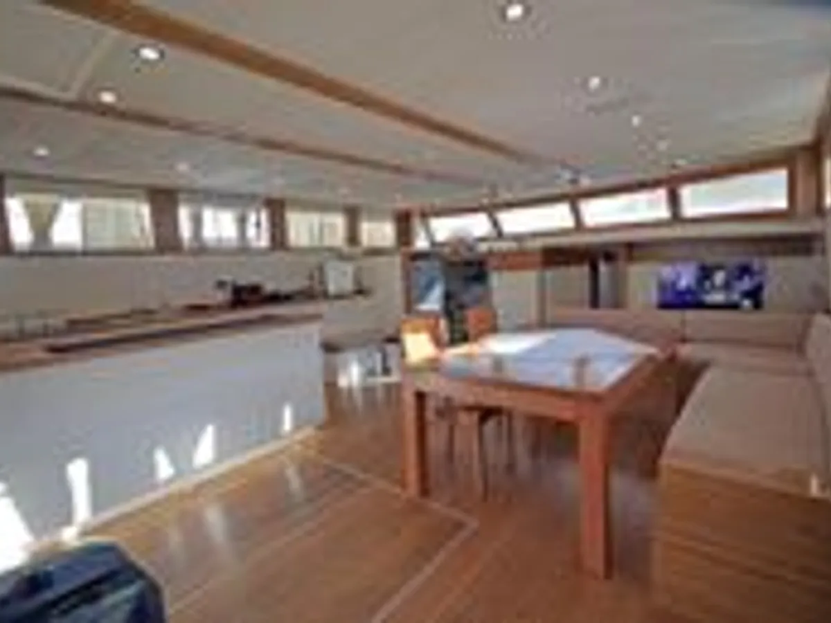 Yacht fún tà