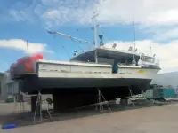 Ọkọ̀ tí ó mú ẹja pọ̀ fún tà