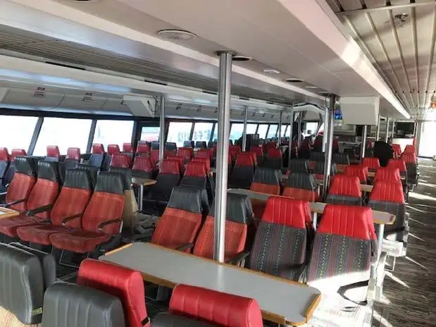 Catamaran fún tà