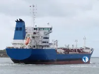 Ọkọ̀ tí ó mú epo / kemikali fún tà
