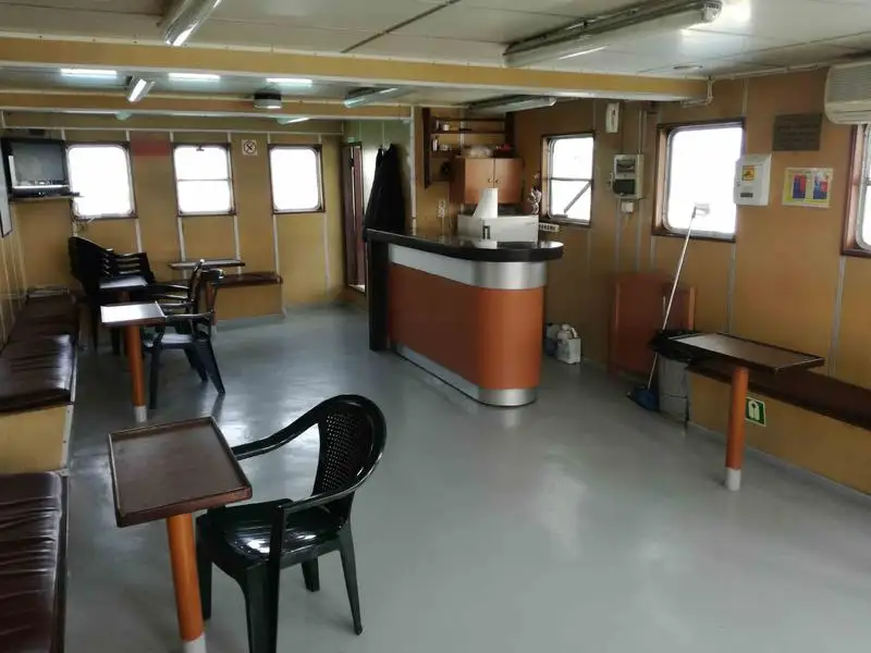 Ọkọ omi Landing, Tank fún tà