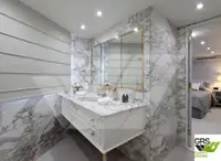 Ọkọ̀ ojú omi ìrìn-àjò fún tà