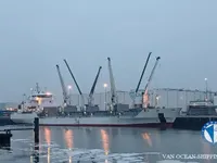 Ọkọ̀ tí wọn fi maa ń gbé ohun èlò tí ó ní ìdáná fún tà
