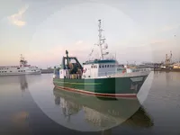 Ọkọ̀ tí ó mú ẹja fún tà