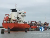 Ọkọ̀ tí ó mú epo / kemikali fún tà